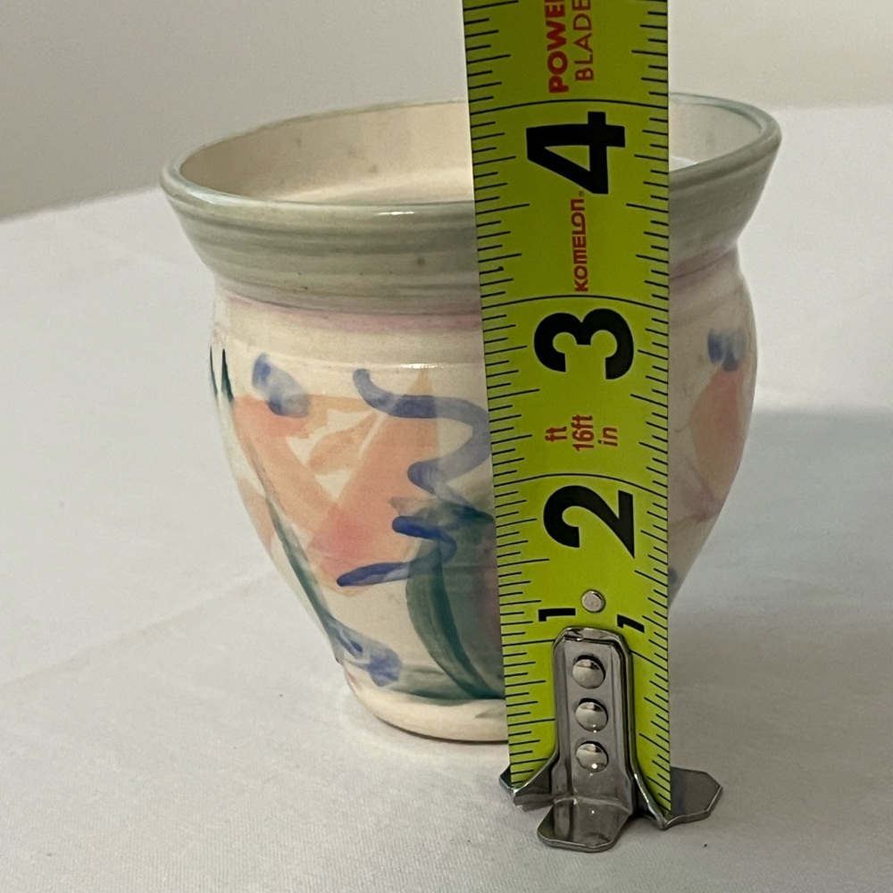 Small Vintage Handmade Pottery Pot Signed - Picture 8 of 9